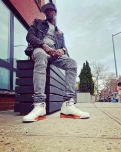 Public de LongBrownDagger Foto 3