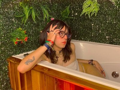 Jacuzzi day <3 de Lullaby_Charade  9 Imagens