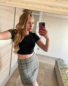 LovewithDana Public Immagine  5