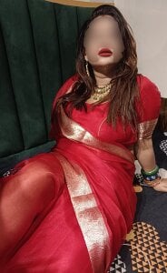 Indian_Lisa Public Pic 5