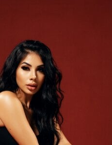 KylieConnor_ Public Εικόνα