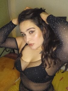 Isabella-1632 A little bit of everything😏🔥❤️ Pic