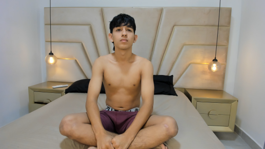 MaroxCute sexy latin😈😘 Pic 2