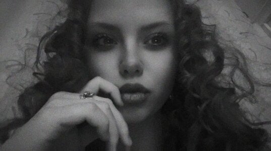 Your sweet Foxy 💓 de foxy_tease_  2 photos