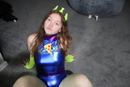 stonerbaby my sexy self 😋 Pic 4