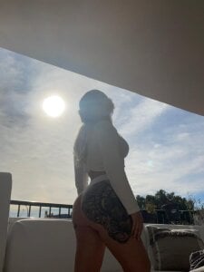 MadisonKane Public Pic 4