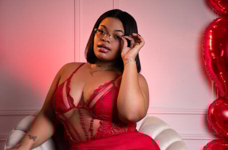 YazminJenner san valentine🥀💘 Foto 6