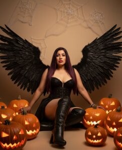 kendraalee TRICK OR TREAT Pic 2
