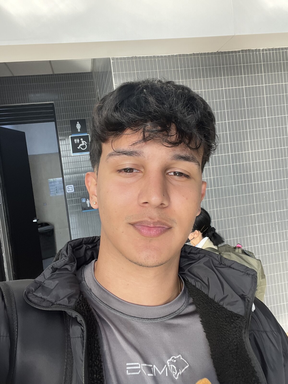 Leo_Savage_ Trending Pic 6600