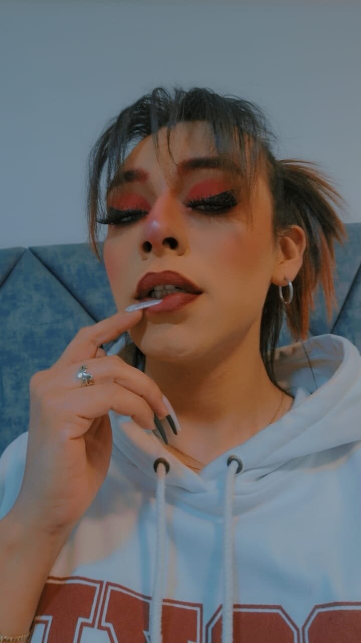 Maiskeen_Zamara Δημοφιλής εικόνα 2079