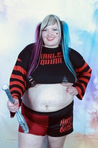 CurvyAngelina_Official Harley Quinn Shooting Photo 2