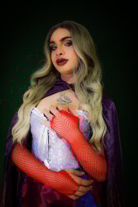 amapola_hs ✴️Come little guys, I'll take thee away Into a land of enchantment✴️ Pic 8