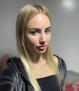 BriannaKlette Public Pic 5