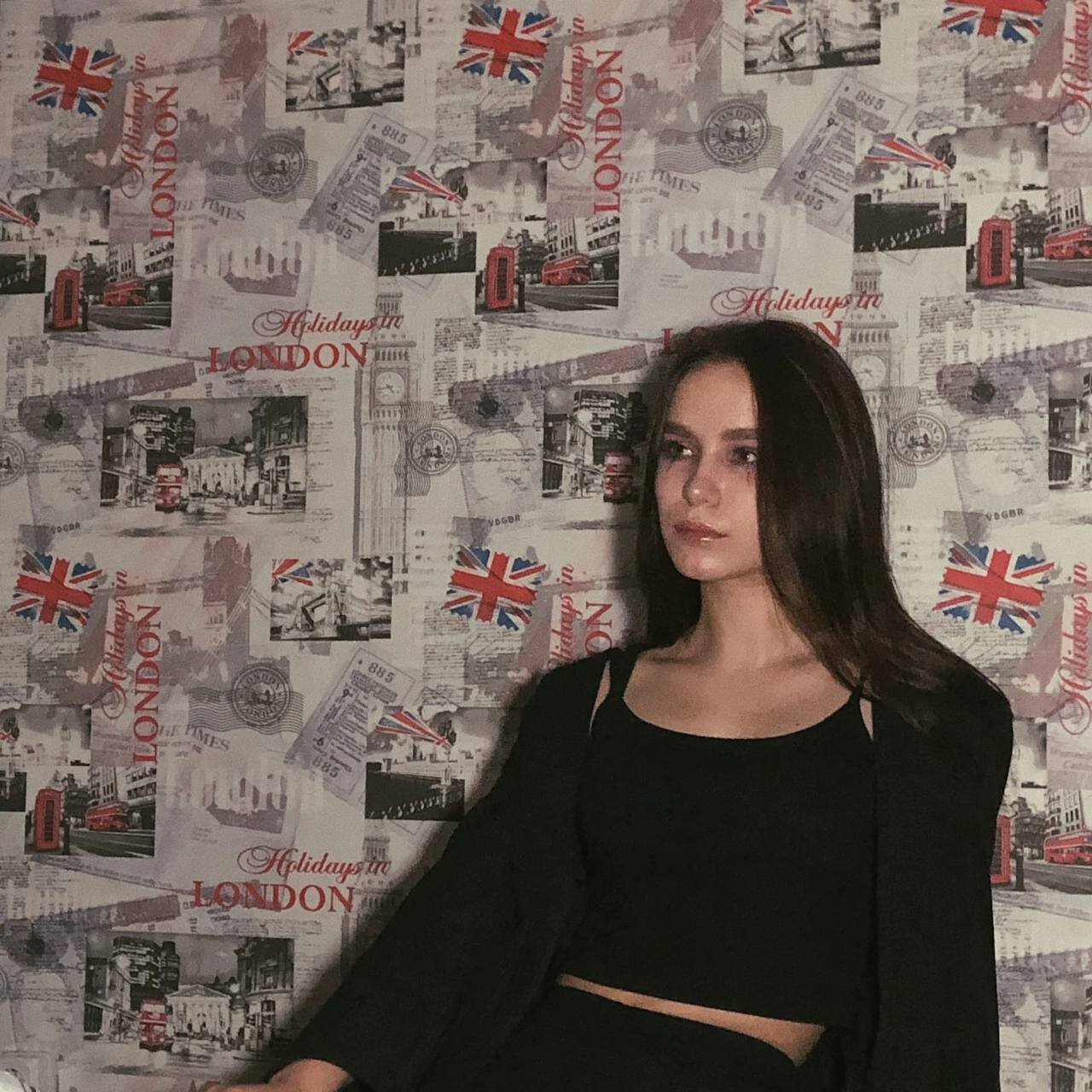 Chat with Stephanie Jacks0n s Free Live Sex Cam More 