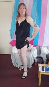 Sarah_1966 Sarah Pic 4