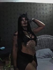 grace-3 hallowen 2025 Pic 4