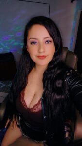 kristelltender1 momentos Pic 2