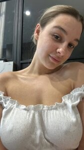 SashaCatt Public Pic 6