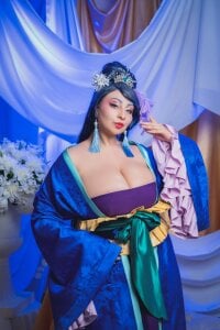 Andrea_Bloomix Public Pic 3