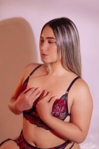 KatrinHolmes1 Public Foto