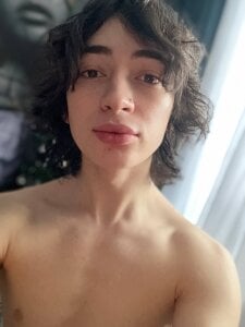 AlanReckless some selfies صورة واحدة|AlanReckless some selfies صورتان|AlanReckless some selfies  صور|AlanReckless some selfies  صورة