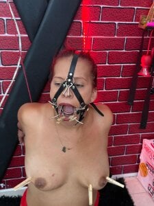 Public de BDSM_SUBBMISION  2 photos