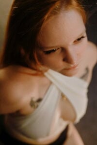 Candy_Lir WHITE TOP Gambar