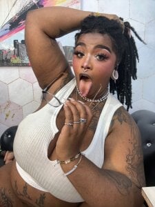 Anaa_Fuentess the sexiest on the planet 사진