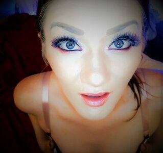 Bambi_Kush Public Pic 2