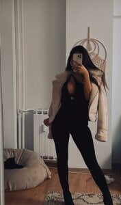 ZenyaNoir Public  9. fénykép