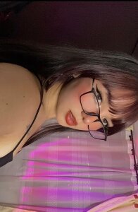 Public od Ayleen_Hall  2 snímek