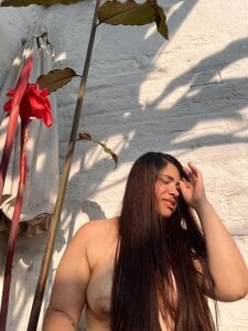 rouxinferno_cr RECIBIENDO EL SOL 💥 Immagine  2