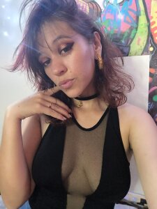 DommeSarah Public Gambar 4