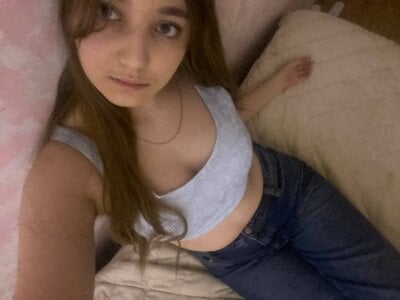 JanineThielman the touch of your hands is still pleasant💞 Foto 3