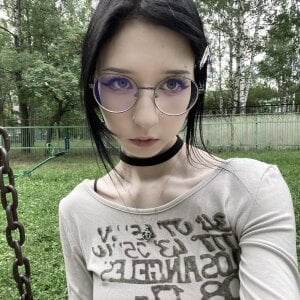 my name is od DeliaLoma  5 snímek