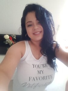 DennysseCharm Public Pic 3