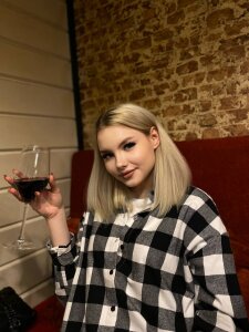 pinkygirl260 Public Pic