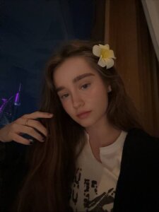 ConnieTran Webcam Model Profile | xHamsterLive