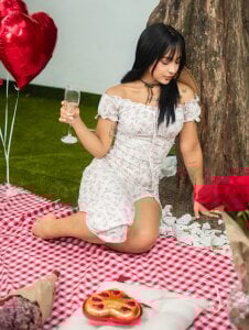 maddy_brookss Today flowers are not given , fantasies are fulfilled, happy Valentine's Day ❤  9. fénykép