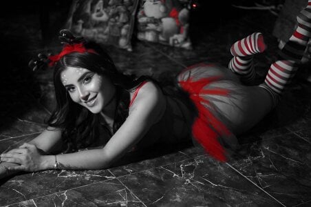 SamyySwet Horny christmas 🎄🔥 Pic 8