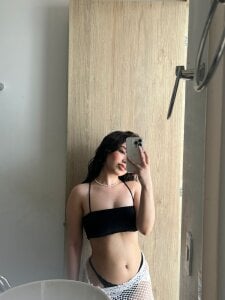 Mady_Pink Public Immagine  2