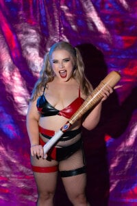 April_Vance Sexy Harley Quinn Photo 6