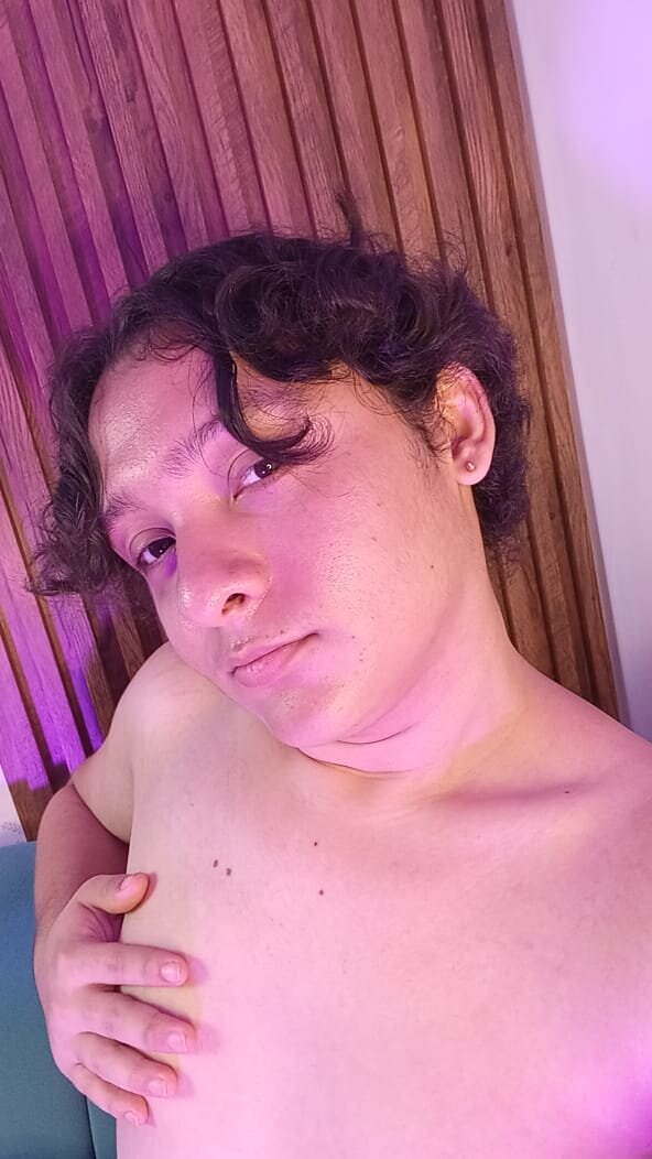 Nicki_Ripperton Trending Pic 9682