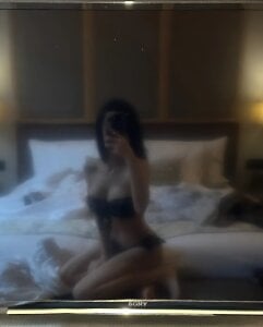 iiice-TxT Public Photo 3