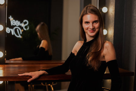 BellaBianco Public Pic 2