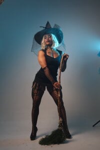 🧙🏾‍♂️🪄🧹 od Canela_Osada_  snímek