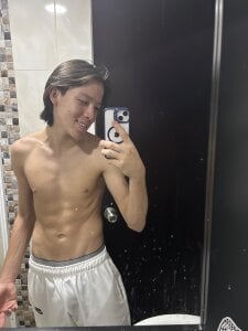 kevinbigcokc18 🤴🏼🤍😍😮‍💨 Pic 4