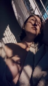 allison_01stone sensuality Pic 3