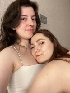 LaneDoellのsexy girlsの 6枚の写真