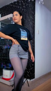 Kiara_Kismet_のPublicの 4枚の写真